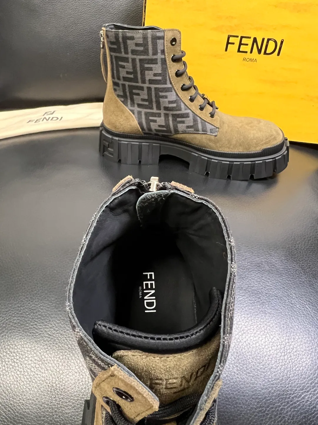Men's shoes 💰900 FENDI High-quality top craftsmanship, Fendi boots high-top counter synchronization, original factory configuration imported Italian cowhide fly-knit fabric, imported cowhide lining, breathable and comfortable, soles: original soles specially provided by the original factory, original factory and single goods are welcome to compare, code number 39-44 (customized 38 45)